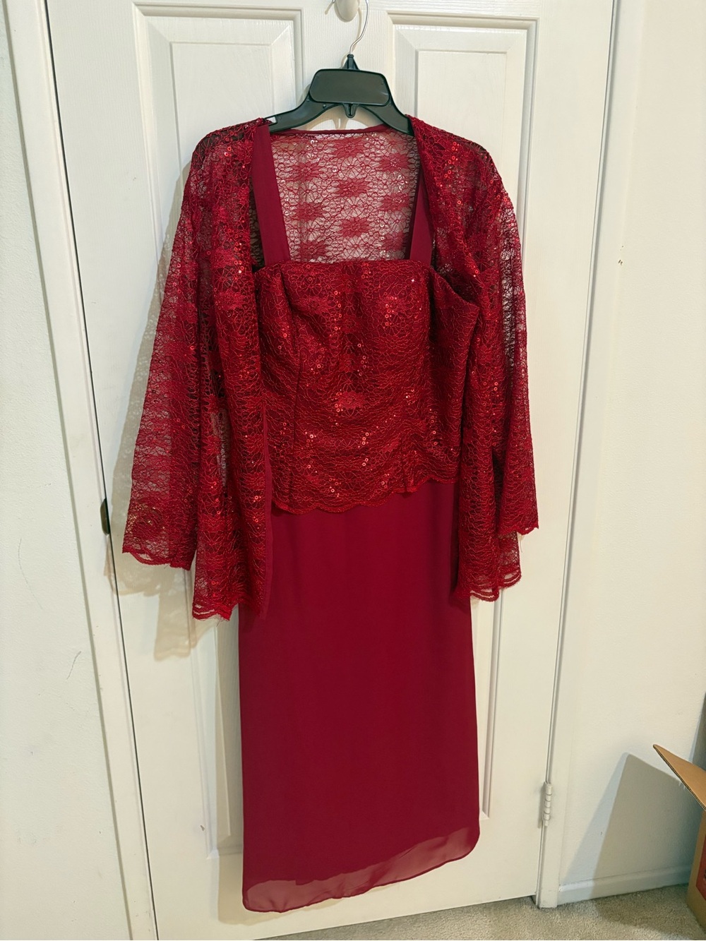 Women's Red Lace Overlay Evening Dress